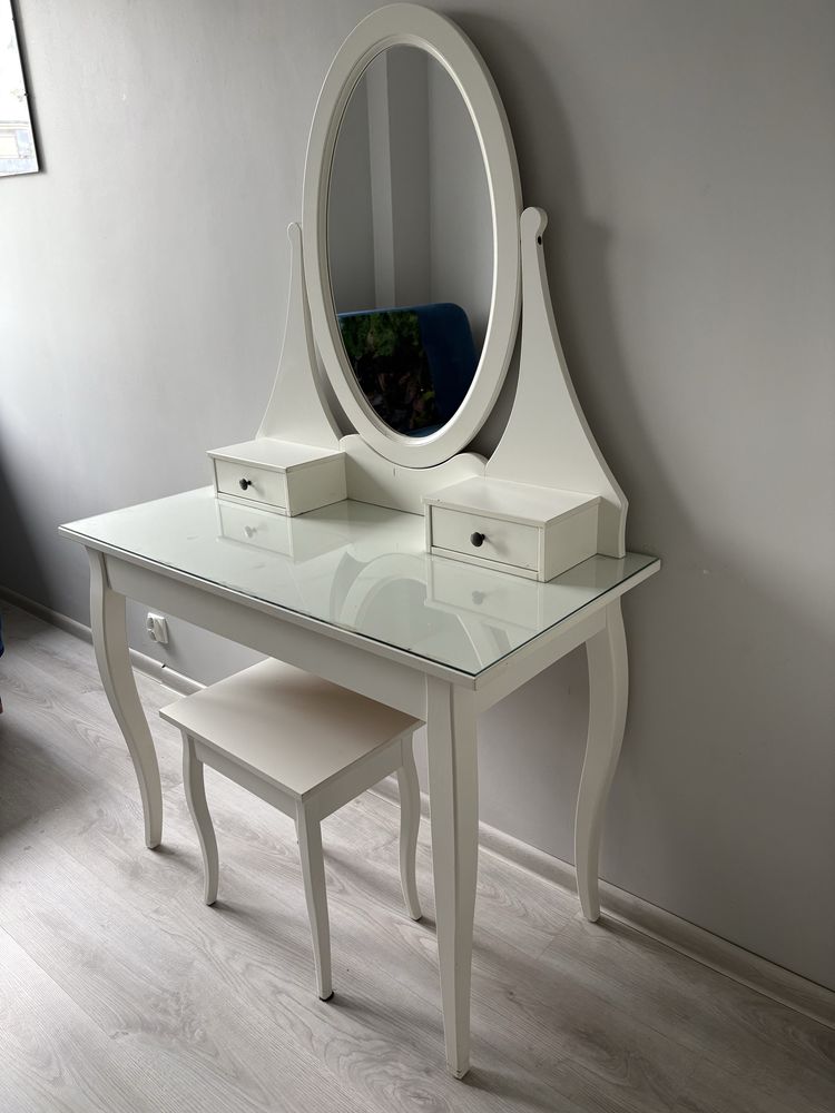 Toaletka z ikea