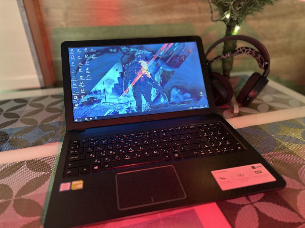 Игровой ноутбук Asus /Intel core i3 видео GeForce MX series