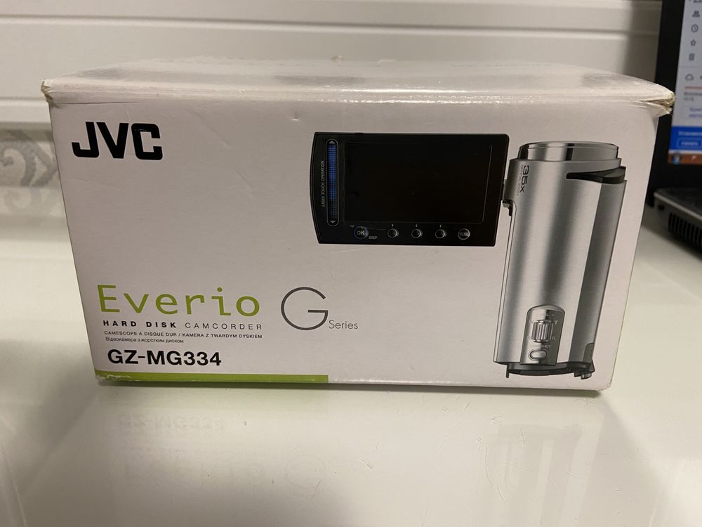 Видеокамера JVC EVERIO GZ-MG334