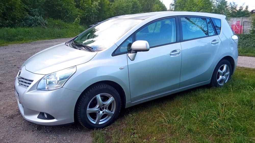 Toyota Verso Krajowy Salon Polska, Bezwypadkowy, 7-osobowy, Mały przebieg, Zadbany