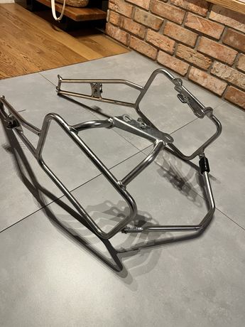 Stelaz , bagaznik Husqvarna 701 , KTM 690 , do kufrow, sakw