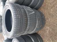 Opony zimowe Hankook 235/55R17 103V