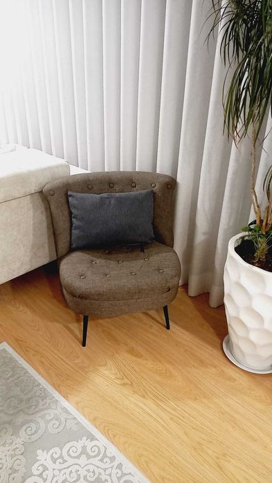 2 Cadeirões de sala