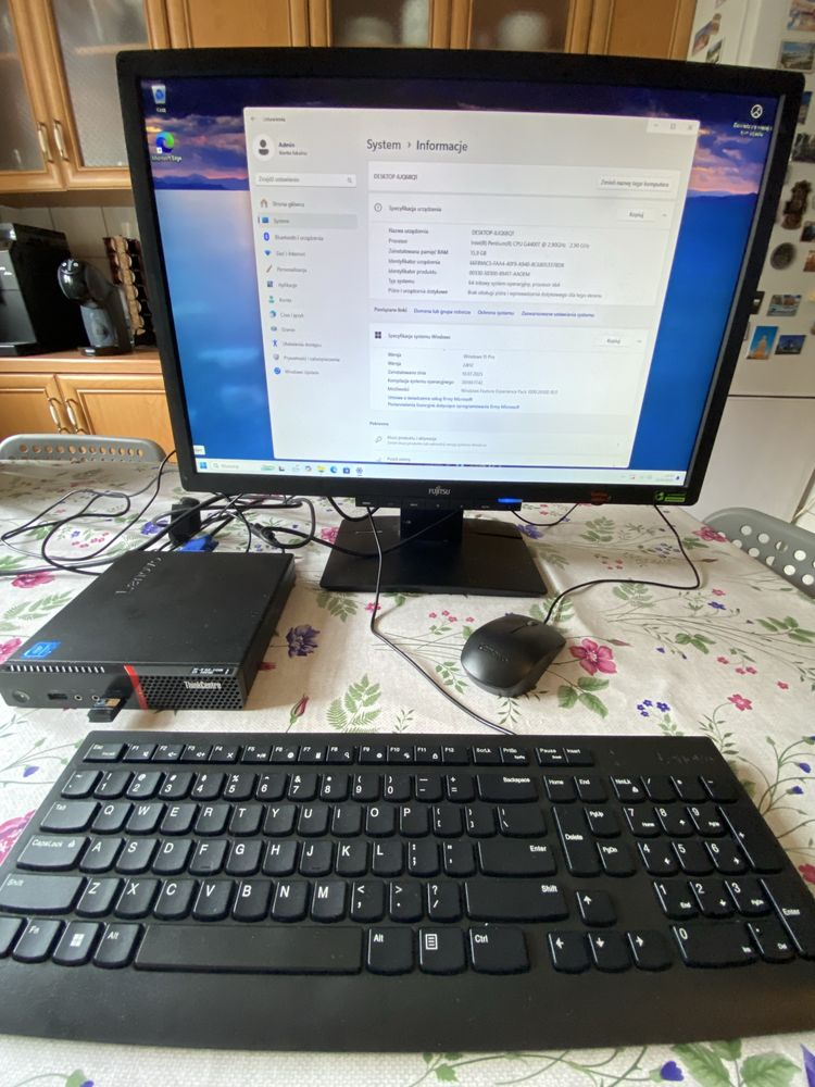 Komputer Windows 11 Pro