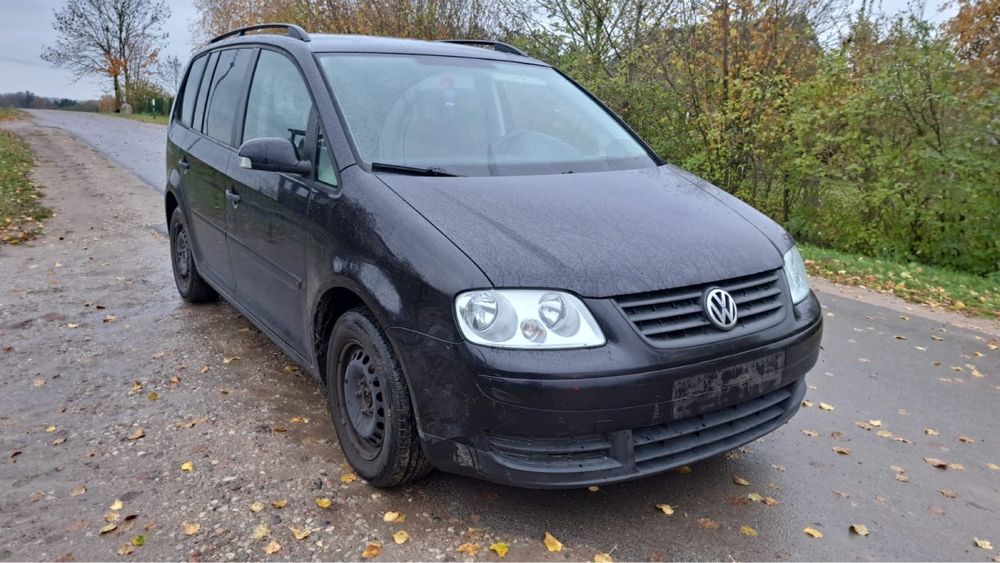 Volkswagen Touran 1.6 бензин MPI. 2005 р