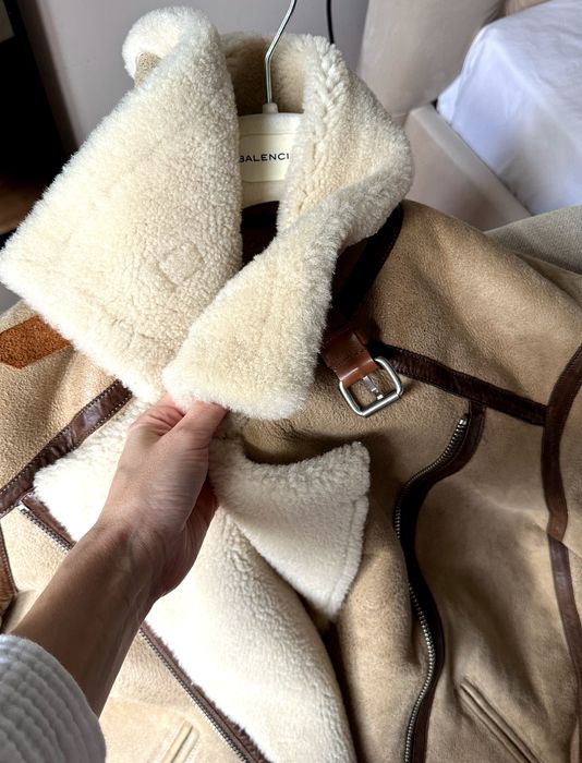 Женская стильная дубленка