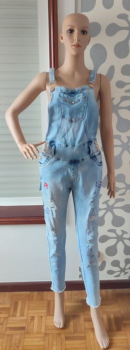 Macacão ganga, push-up - Novo

- Tamanho: Talha 16 (XL)

Os portes são