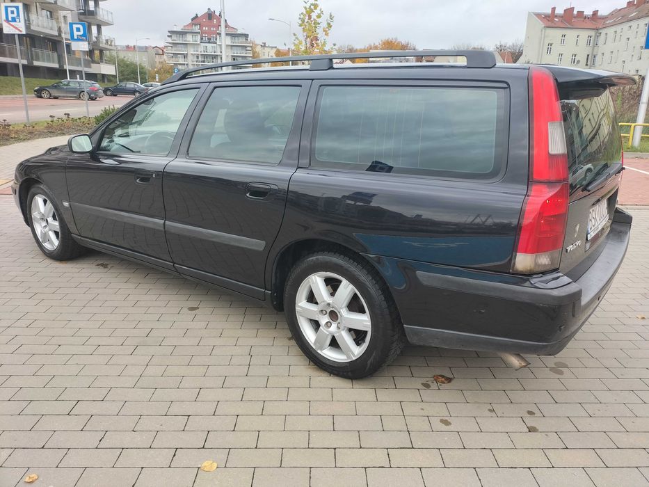Volvo V70 2003rok 2.4D Automat. Prywatnie Długie Opłaty. Bogata opcja.