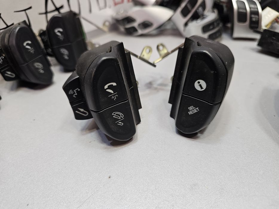 Мультируль кнопки підкермові перемикачі Honda Lexus Subaru Toyota