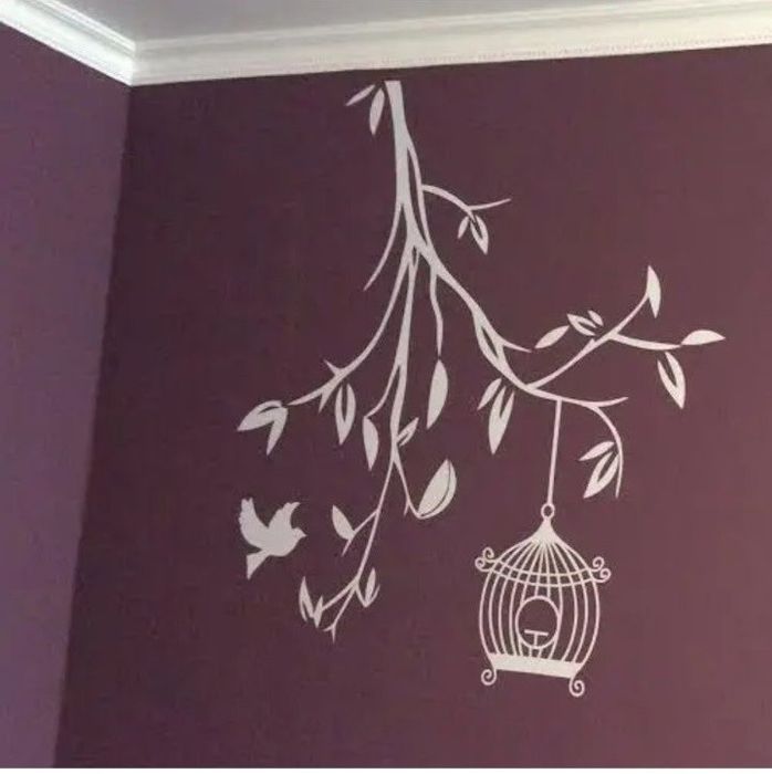 Виниловая интерьерная наклейка на стену Летний сад белая