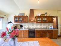 Moradia T4 Térria / Terreno/ Amor / Leiria