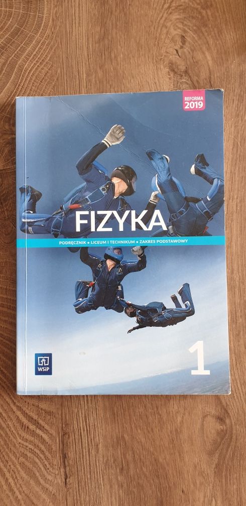 Fizyka 1 szkoła średnia