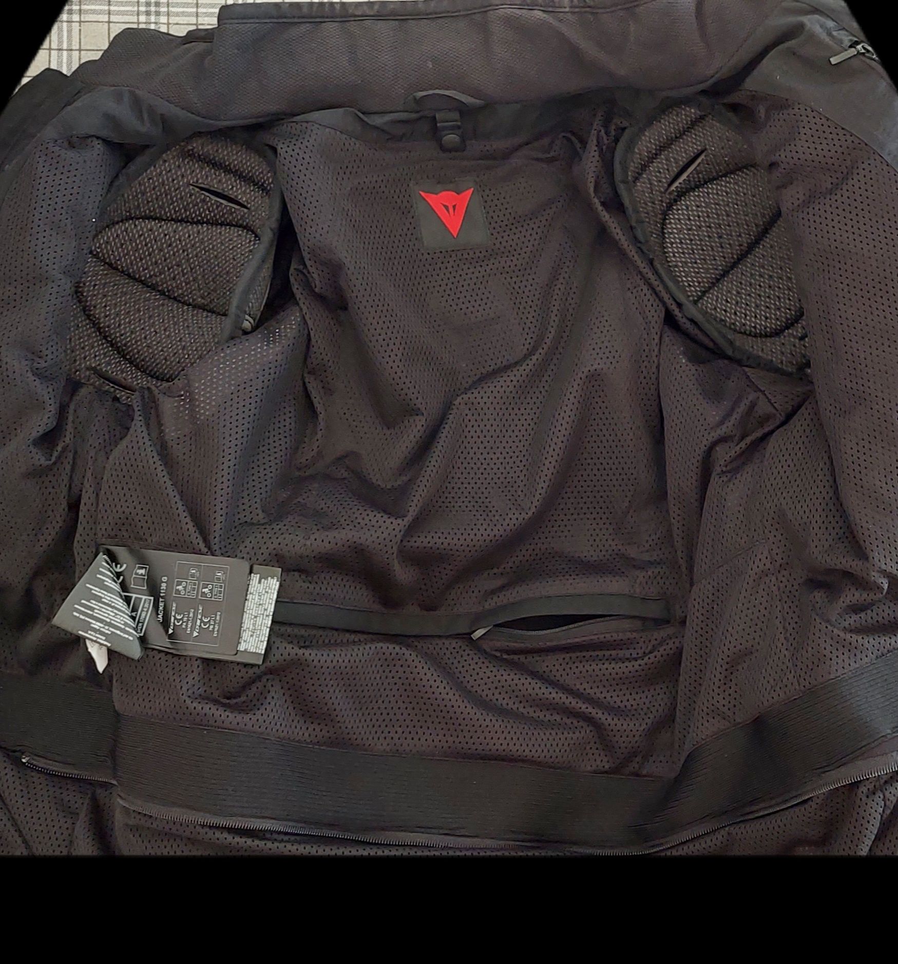 Dainese Casaco Gore-Tex Preto