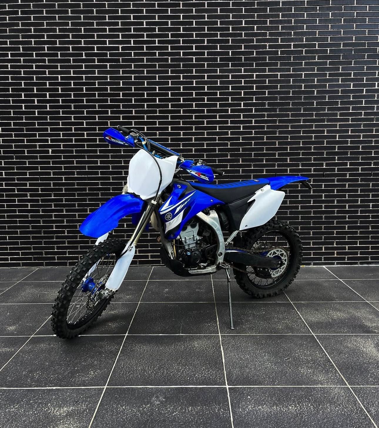 Yamaha YZ250F 2010 matriculada