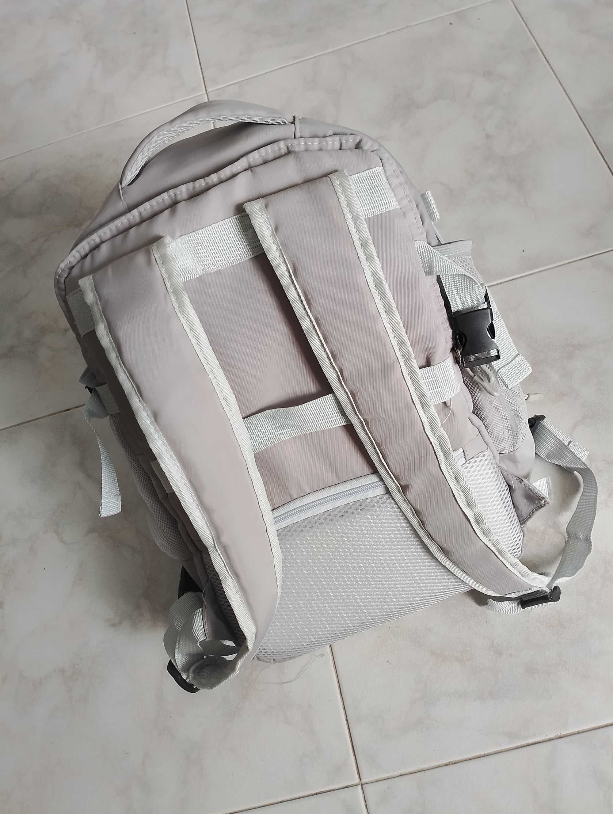 Mochila De Viagem/Computador e muito Resistente