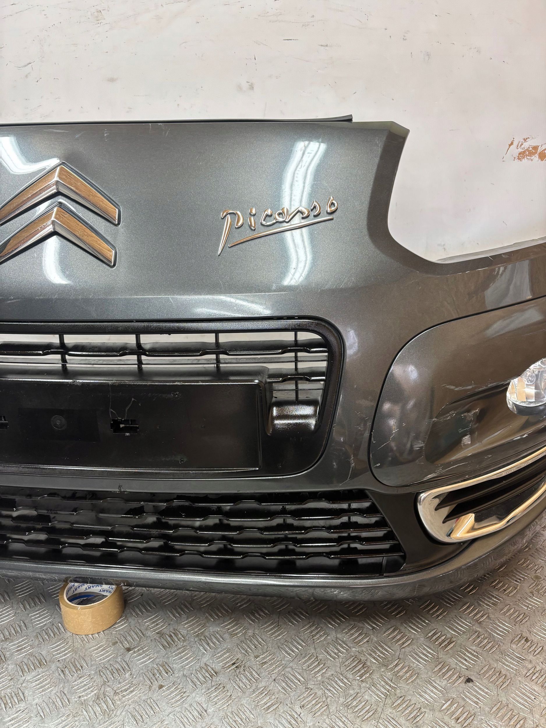 Zderzak przód Przedni Citroen C3 Picasso