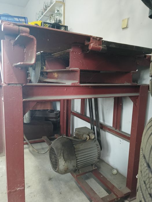 Krajcakrajca stołowa piła do cięcia drewna grubościówka