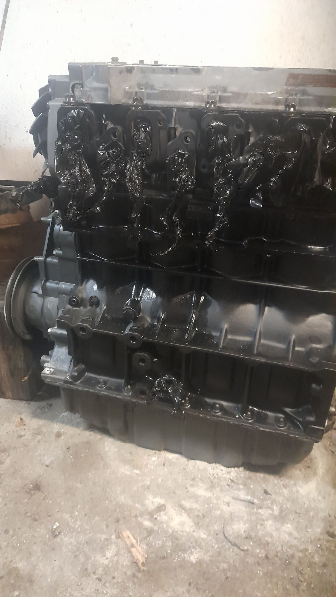 Deutz f4l1011. Sprzedam po kapitalnym remoncie deutz f4l1011