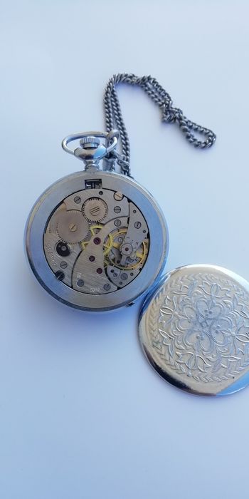 Relógio de bolso Molnija