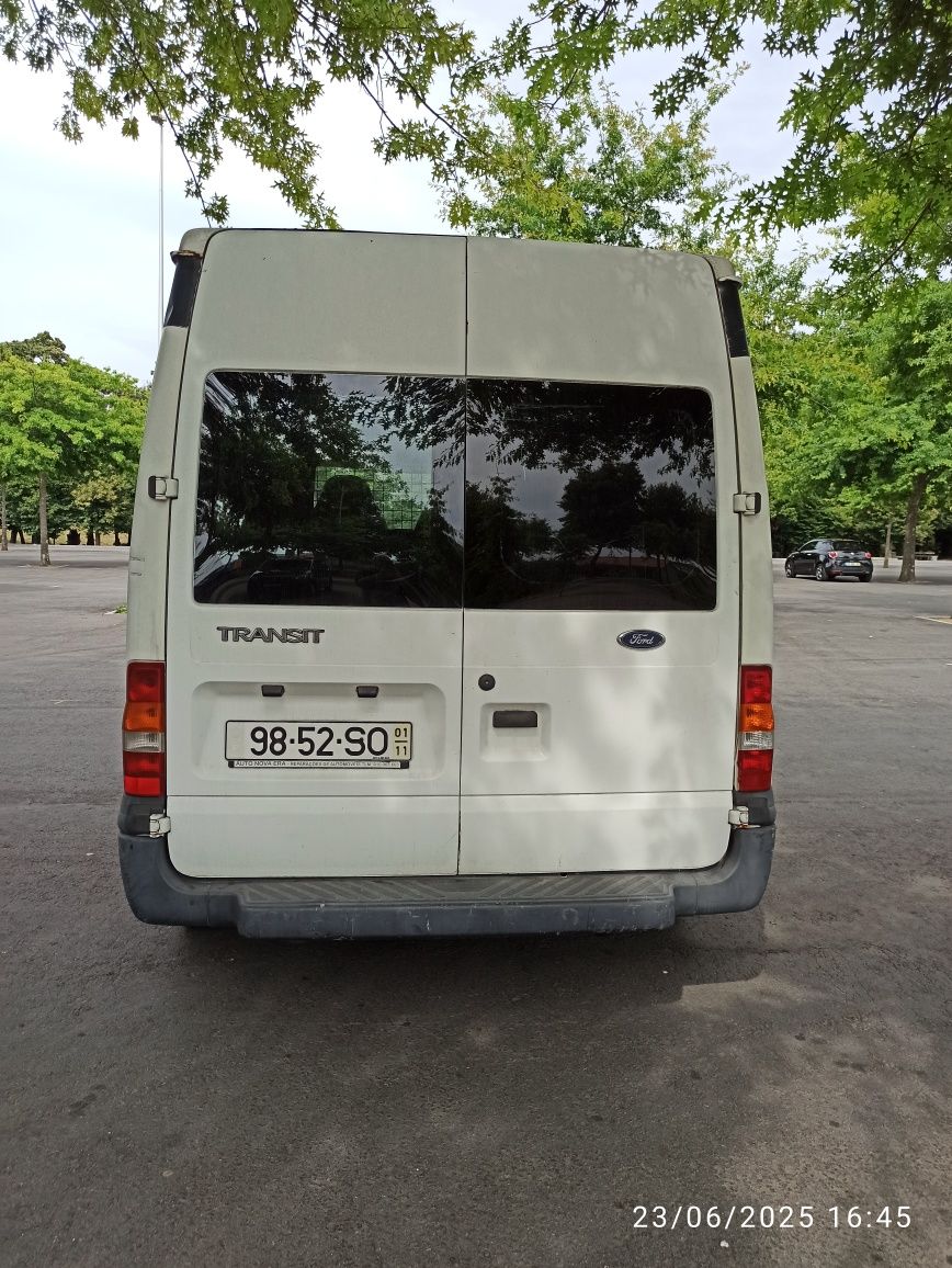 Ford Transit 2001