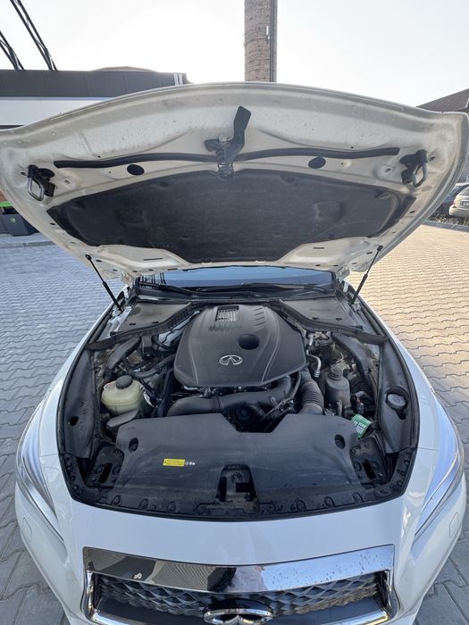 Infiniti Q50 ідеал