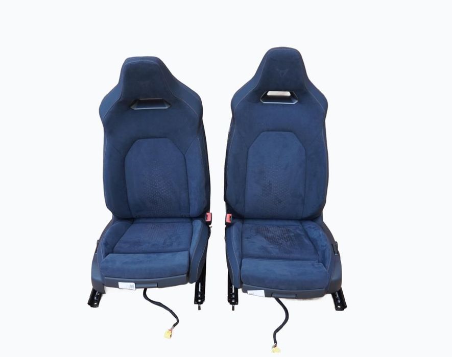 NOWE FOTELE KUBEŁKOWE KANAPA SEAT CUPRA BORN EUROPA