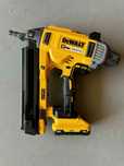 Gwoździarka DeWalt DCN890 + bateria 3.0ah silm nowej generacji