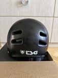 Шолом велосипедний / скейтерський TSG SKATE/BMX matt black б/в