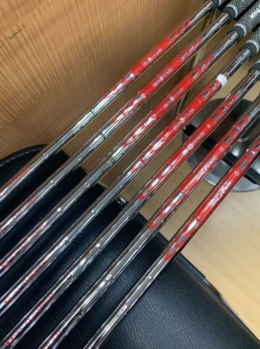 Zestaw golfowy Miura MB-101 (4–P) NSPRO 120x (7x)