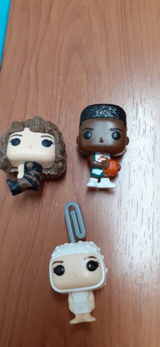 Bonecos kinder Joy