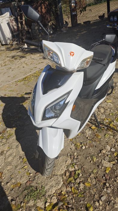 Електроскутер Yedea 2kw