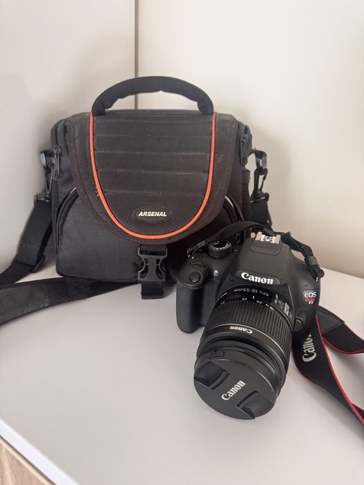 Камера Canon Eos Rebel T5