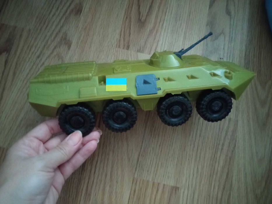 Іграшка БТР військова машинка