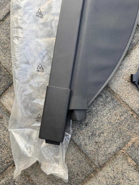 Roleta- siatka Opel Zafira C zestaw  stan idealny