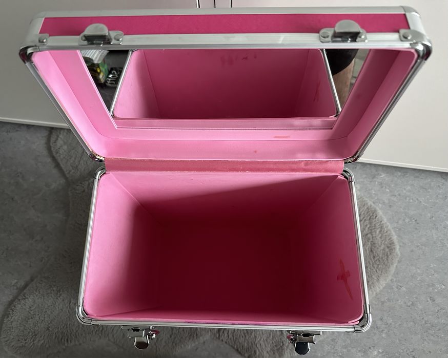 Дитяча валіза (красива)