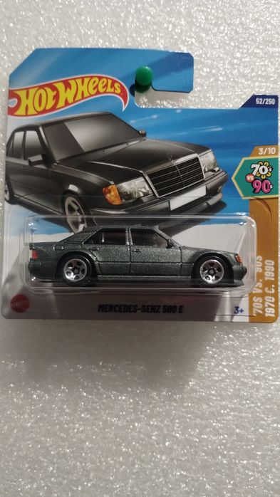 Hot Wheels Mercedes-Benz 500