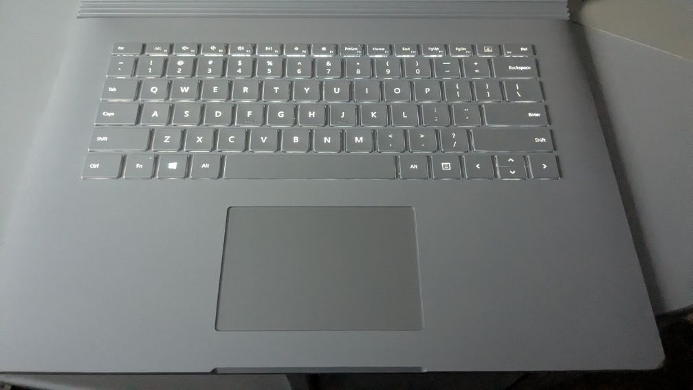 Microsoft Surface Book 3 15" i7 16/512 GTX 1660 Win 11 Pro 127W