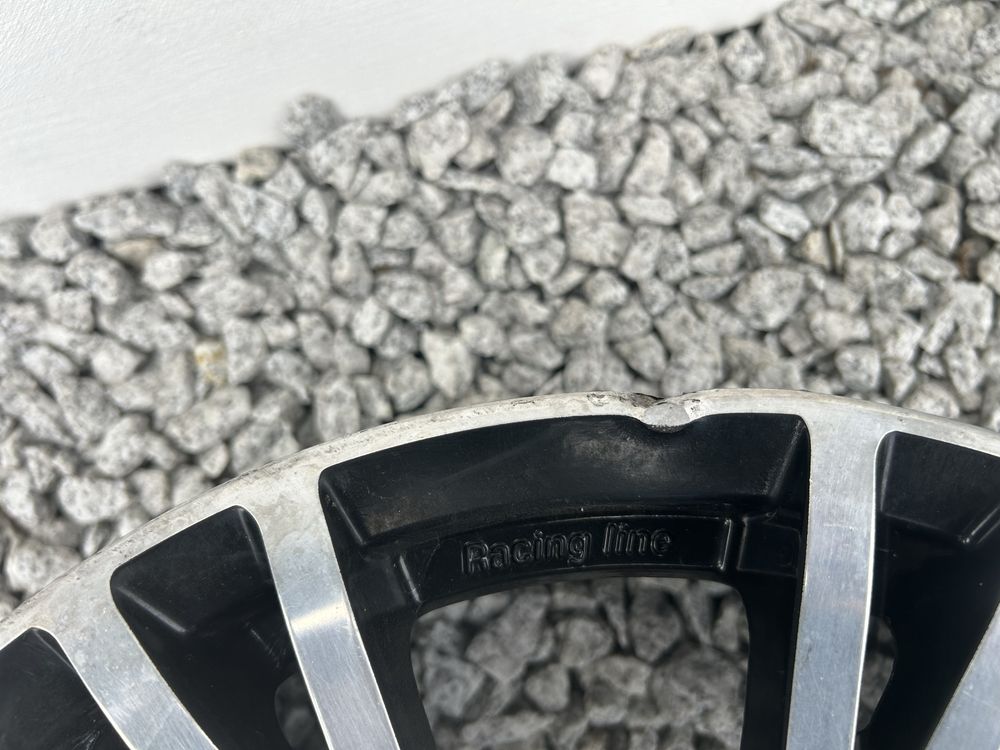Alufelgi felgi 4x114.3 R16 ET35 Racing line