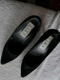 Sapatos de senhora, pretos, pouco uso