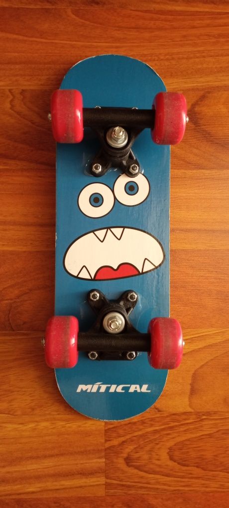 Skate criança 43cm