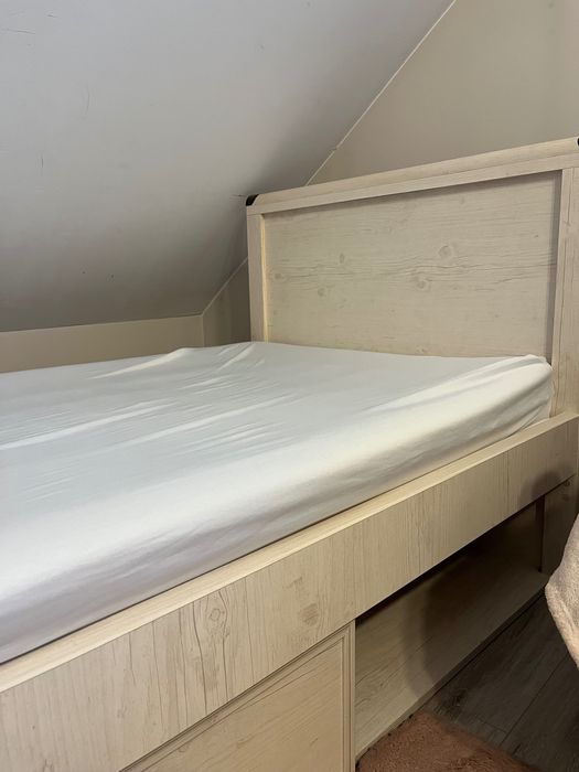 Łóżko 90x200, kolekcja Magellan