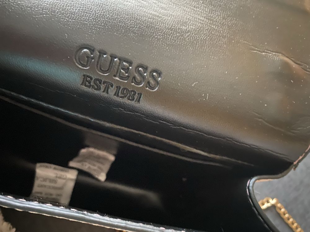 Nowa torebka guess ecru bez metki