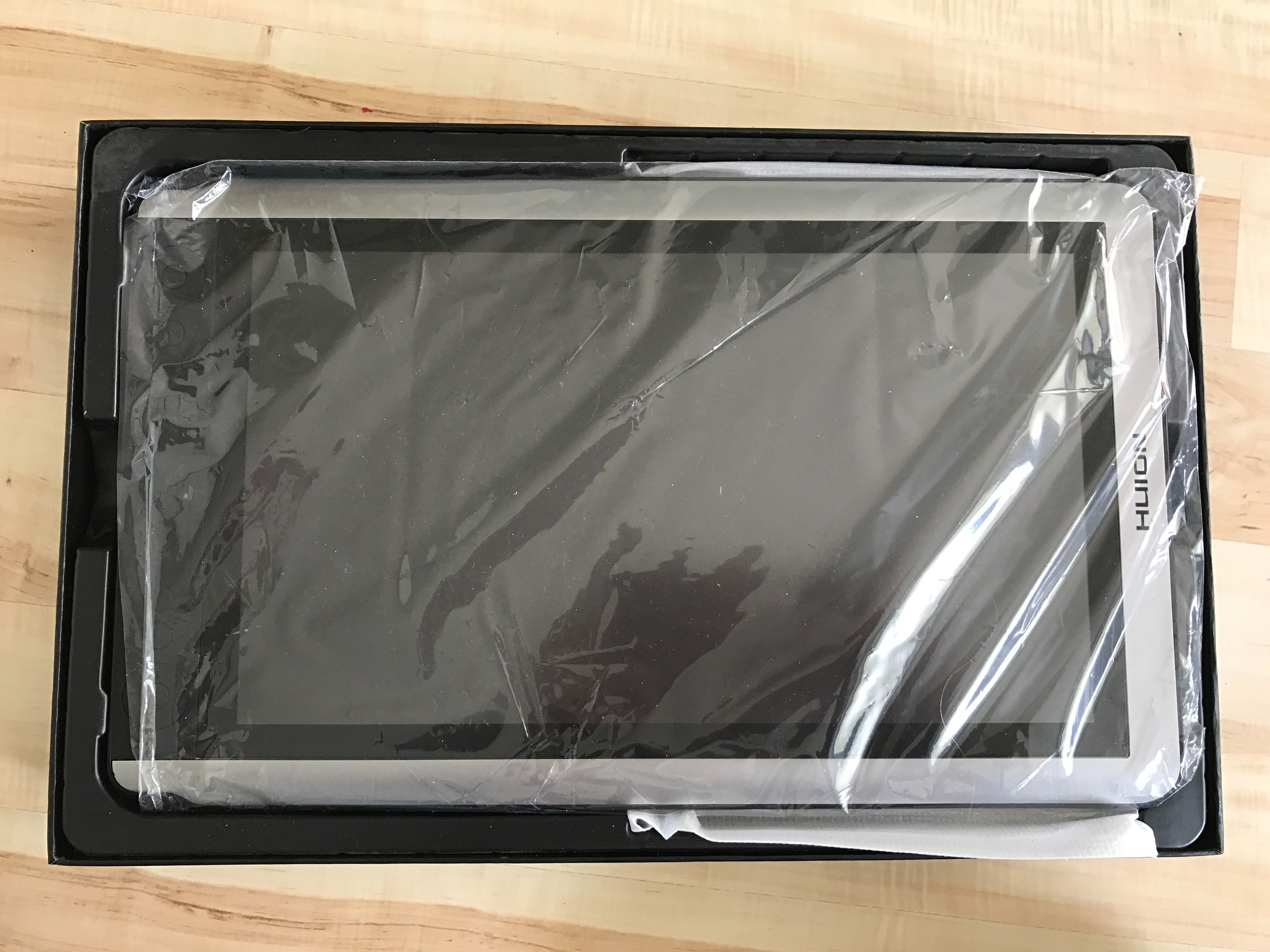 Tablet graficzny HUION GT-156HD V2 jak nowy!!