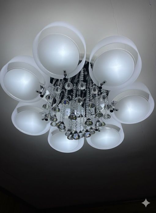 Люстра, світильник хрустальний