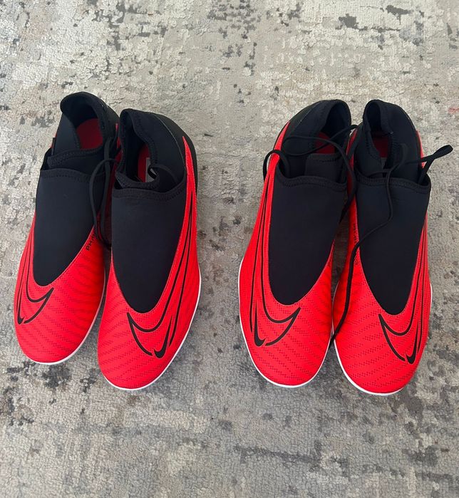 Chuteira Nike Phantom GX Club