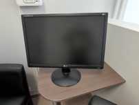 Sprzedam monitor LG