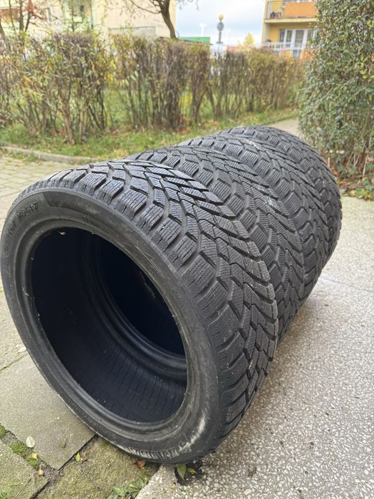 Opony zimowe 225/45r17 bieżnik 8.2mm