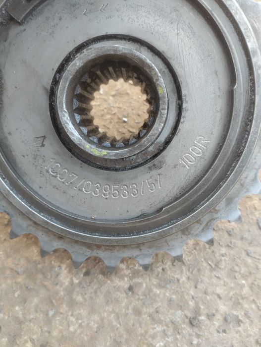 CLAAS JAGUAR  муфта 15 - 29 зірочки редуктора