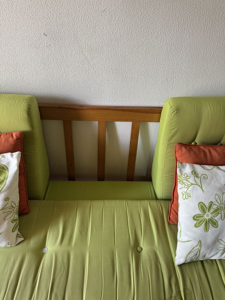 Sofá 3 lugares + cama