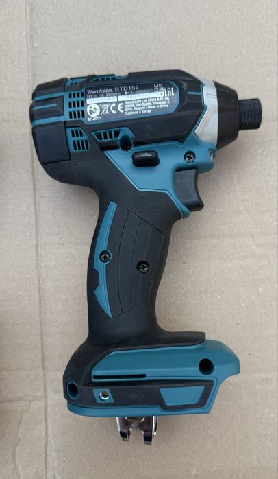 Zakrętarka udarowa Makita DTD152Z 18 v ładowarka 2x bateria akumulator